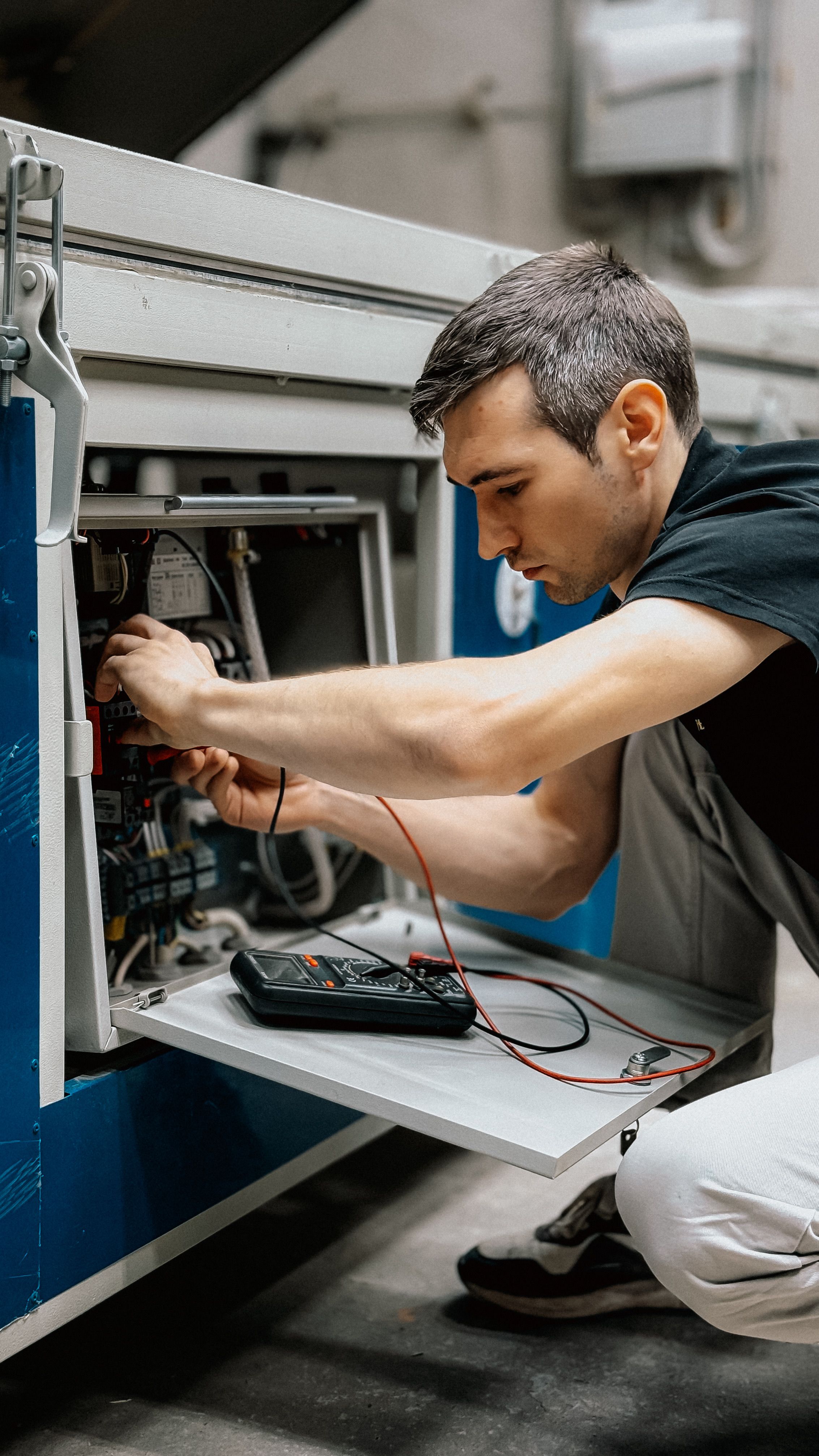 Electrical meter and breaker services